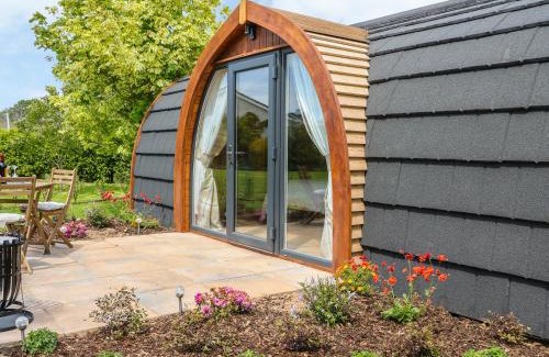 Morwellham House | Chapel Pod