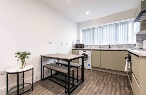 Long Eaton Apartment | Chapel Street Flat 1 - Easy Access to Nottingham & Derby