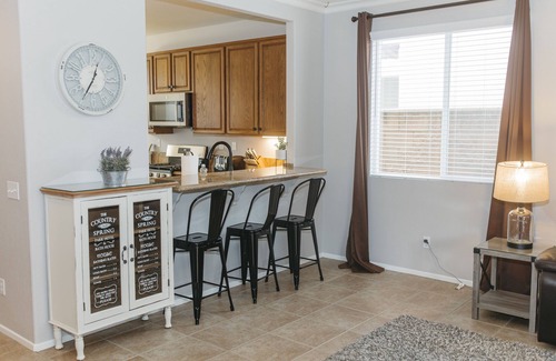 Yucaipa House | CHAPMAN HEIGHTS GEM