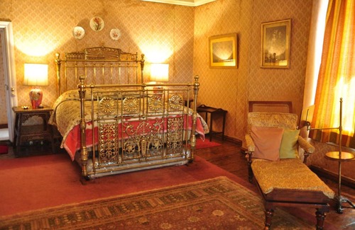 Shimla House | Chapslee Hotel