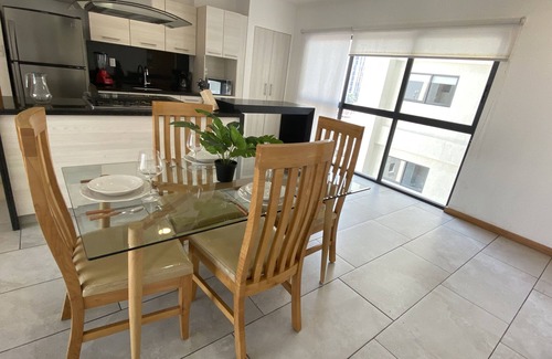Lafayette Apartment | Chapultepec Condo Best Wifi