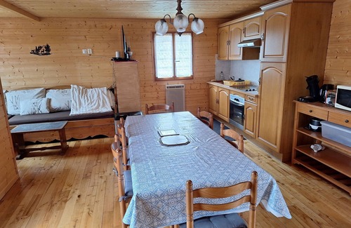 Saint-Laurent-en-Grandvaux Ski Chalet | Charming chalet, Haut-Jura