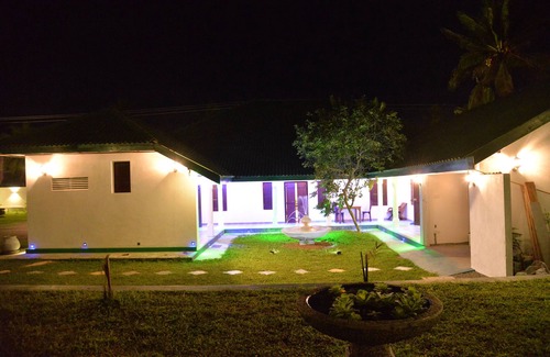 Hettimulla Villa | Chara Lanka Beach Villa in Ambalangoda Beach Sri Lanka