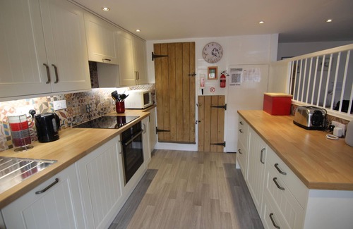 Docking Cottage | Character 2 Bedroom Cosy Cottage near Burnham Market and Brancaster Beach