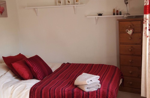 Wendlebury Cottage | Character Cottage in a Quiet Village Location