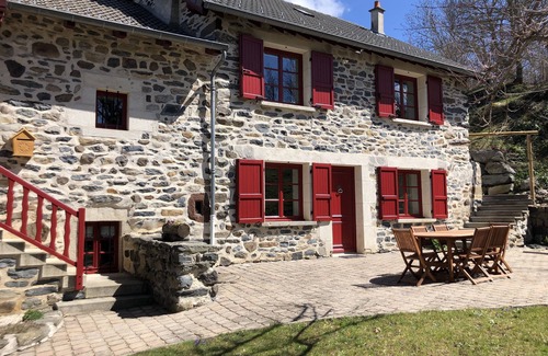 Rosieres Cottage | CHARACTER GITE IN THE HEART OF NATURE WITH SWIMMING POOL