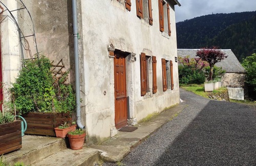 Ardengost House | Character house near Arreau in a typical Hautes-Pyrénées village