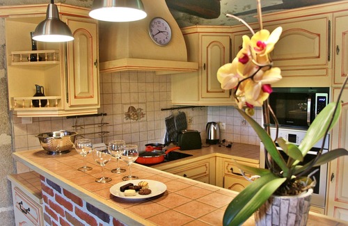 Boisset House | CHARACTER STONE COTTAGE WITH GARDEN AND PING PONG TABLE CANTAL AUVERGNE