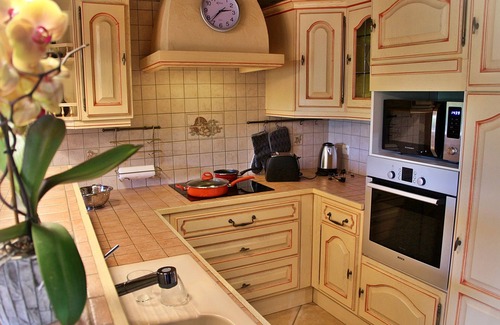 Boisset House | CHARACTER STONE COTTAGE WITH GARDEN AND PING PONG TABLE CANTAL AUVERGNE
