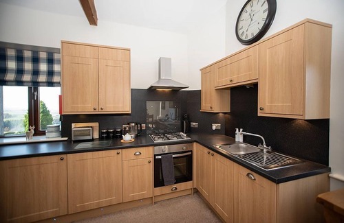 Castle Carrock Cottage | Characterful cottage for 2 with a hot tub and enclosed garden