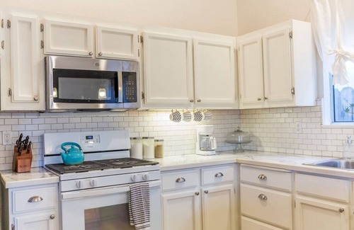 Columbia House | Charade House Redding