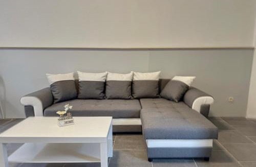 Ransart House | Charbex 2 Bruxelles-Charleroi-airport