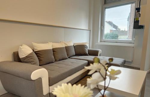 Ransart House | Charbex 2 Bruxelles-Charleroi-airport