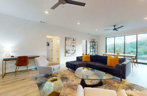 Glen Ellen House | Chardonnay Getaway