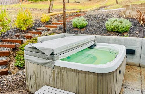 Glen Ellen House | Chardonnay Getaway