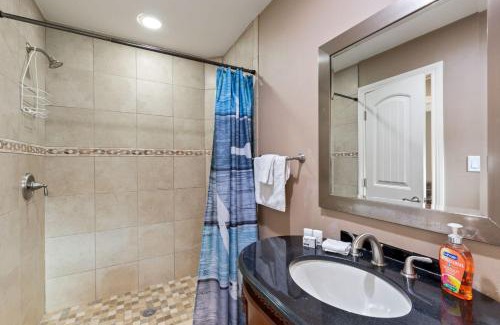 Lago Vista House | Chardonnay Haus - Unit C