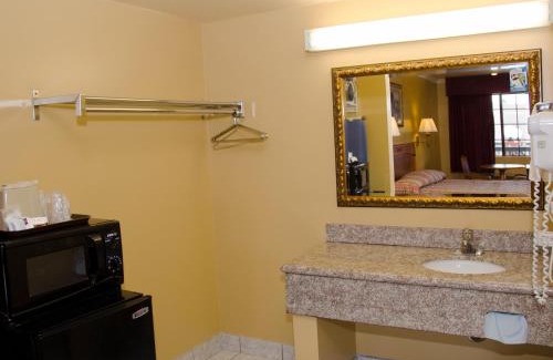Glendale Hotel | Chariot Inn Glendale - Pasadena