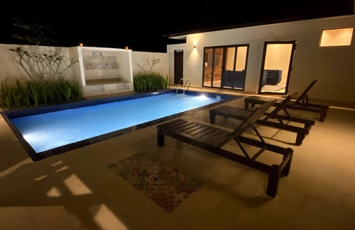 Janda Baik House | Charis Janda Baik Villa 1 - Three-bedroom villa by the river