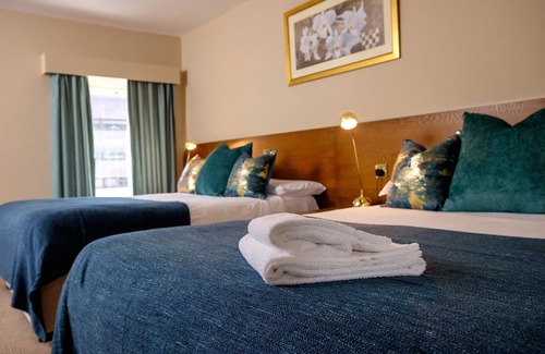 Armagh Hotel | Charlemont Arms Hotel