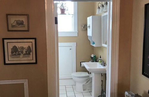 South Boston Bed & Breakfast | Charles Bass House Bed & Breakfast
