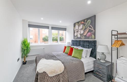 Preston Apartment | Charles House by Guestz