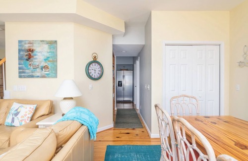 Beachwalk House | Charleston Charm - Pool & Ocean Views