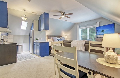 Johns Island Apartment | Charleston Waterfront Suite w/Dock - Minutes from the beach!