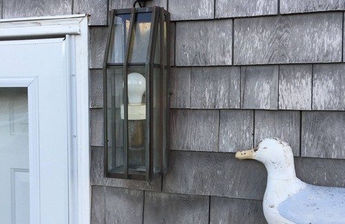 Kenyon House | Charlestown Beach Green Hill Pond, RI