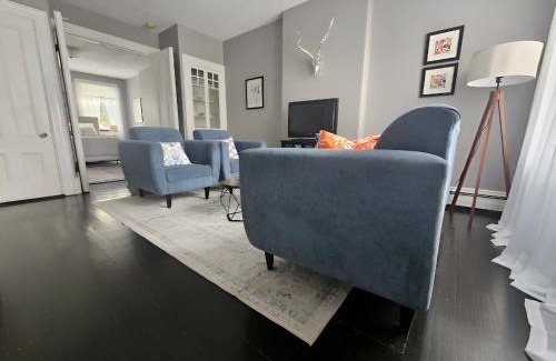 Thompson Square - Bunker Hill Apartment | Charlestown Gem