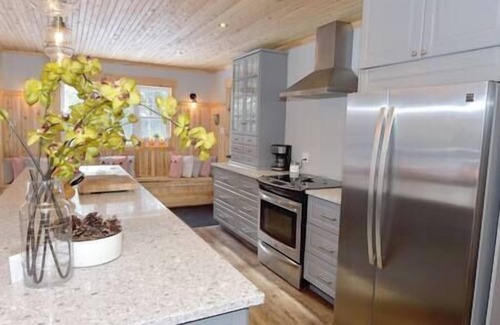 Saint Aime Des Lacs Ski Chalet | Charlevoix - Chalet Desjardins