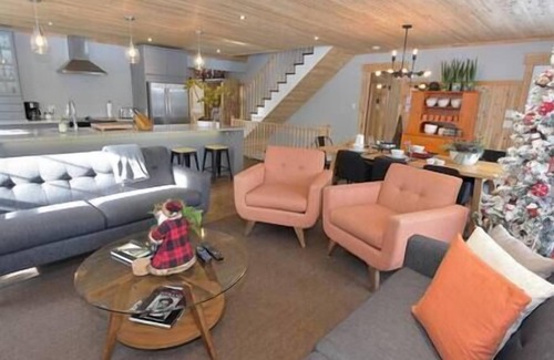 Saint Aime Des Lacs Ski Chalet | Charlevoix - Chalet Desjardins