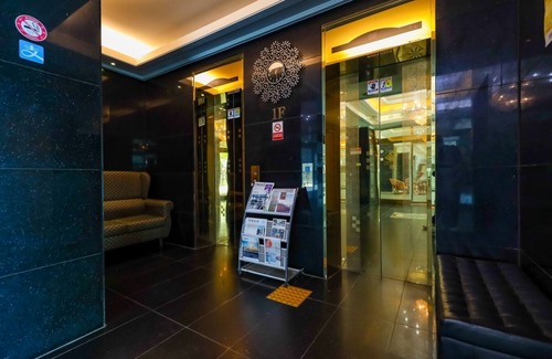 Pyeongtaek Hotel | Charlot Castle Hotel