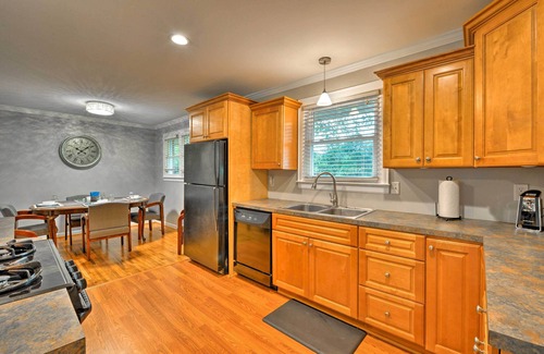 Charlotte House | Charlotte Area Home w/Patio - 6 Miles to Downtown