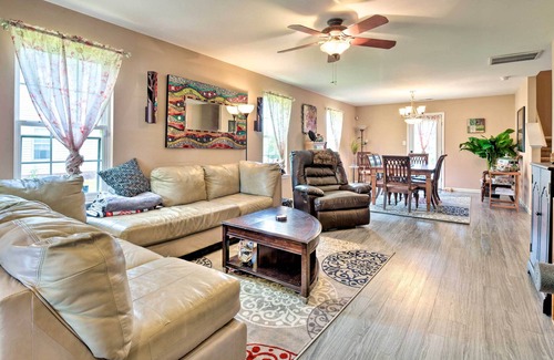 Pineville House | Charlotte Area Retreat Near Shopping & Dining!