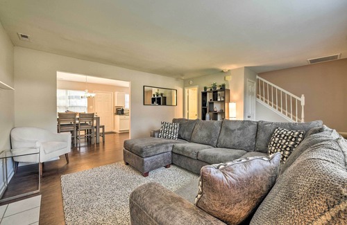 Charlotte House | Charlotte Family Retreat w/Deck, Near UNCC!