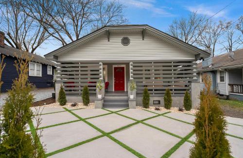 Villa Heights House | Charlotte Luxury Home NoDa