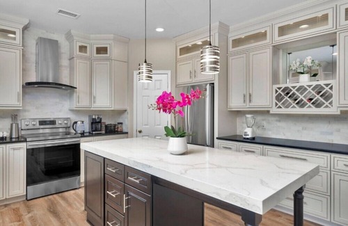 Provincetowne House | Charlotte Luxury Home