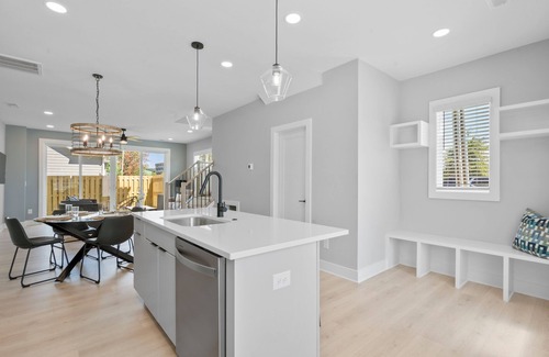 Charlotte Villa | Charlotte Luxury Townhomes
