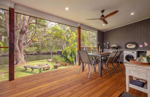 Charlotte Bay House | Charlottes Hideaway