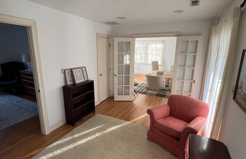 Charlottesville Cottage | Charlottesville/ Ivy Apartment Cottage