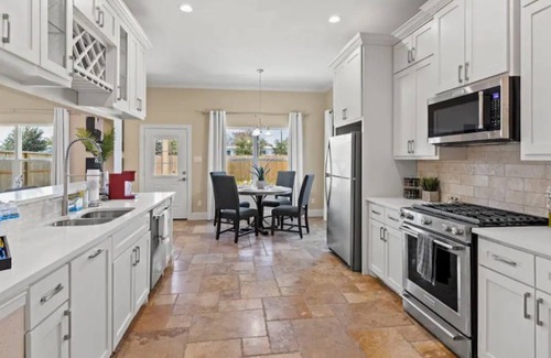 Spring Branch East House | Charm 1 near Downtown & Galleria