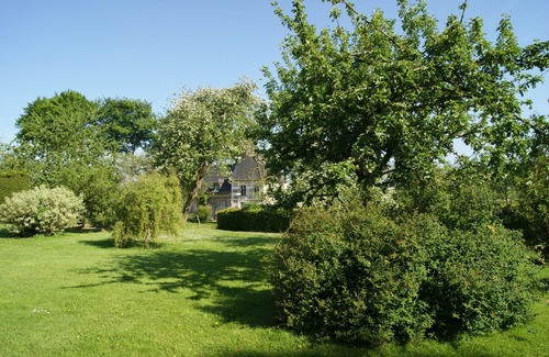 Bretteville-du-Grand Caux Cottage | Charming Normandy cottage chestnut in Upper Normandy 15 km from Etretat
