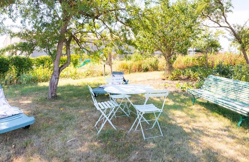 Laneuveville-devant-Bayon Cottage | Charming Village House near Nancy - Spa, Games, Garden, EV Charger