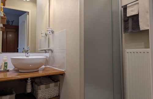 Tavers Bed & Breakfast | Charm in the Heart of Loire Valley with Wifi