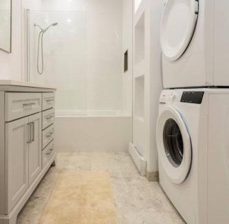 Maisonneuve Apartment | Charm & Luxury Vacation Headquarters to Downtown!