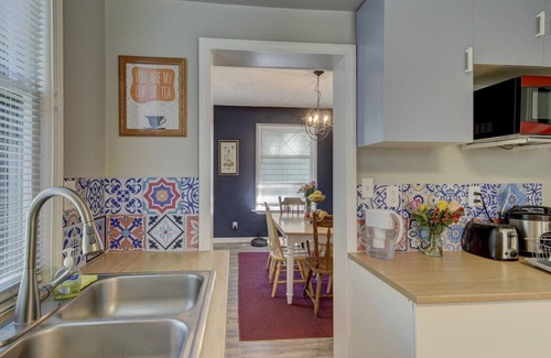 Downtown Omaha House | Charm Near Omaha Downtown: 4-Bed, 2-Bath Gem