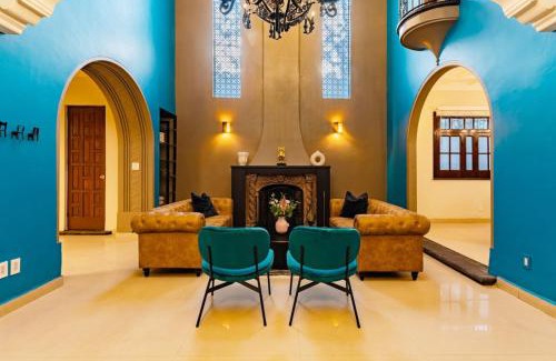 Colonia Cuauhtemoc House | Charm near Roma Luxurious Mansion for Groups