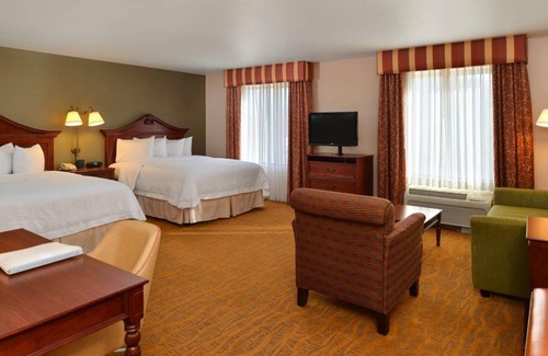 S.r. Marmon Hotel | Charm of Historic Old Town ABQ! Free Breakfast, Indoor Pool, Pets Allowed!