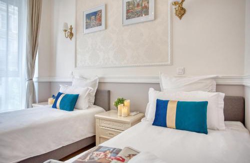 Bonne-Nouvelle Apartment | Charmant 150m2 5CH Romantic - Centre Ville - Clim