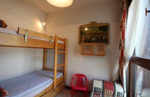 Les Carroz-d'Araches Apartment | Charmant 2P avec balcon, 5 couchages, pieds des pistes, proche télécabine et centre village - FR-1-572-171